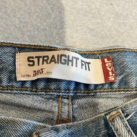 Men’s vintage 90s 505 straight fit size 34 x 30